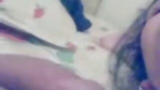 بخار والا لڑکا گرم ر ...